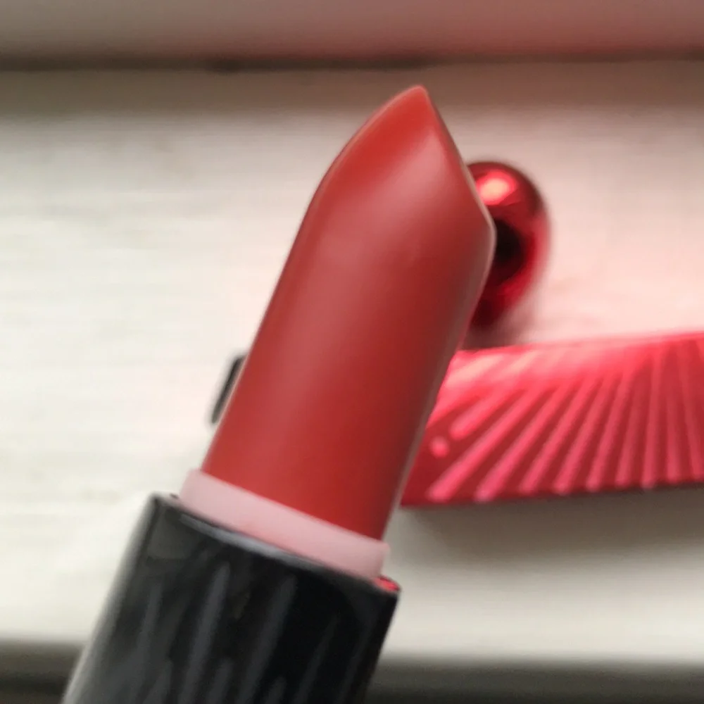 🍦HOST PICK🍦MAC Matte Lipstick 602 Chili new in box brick red color